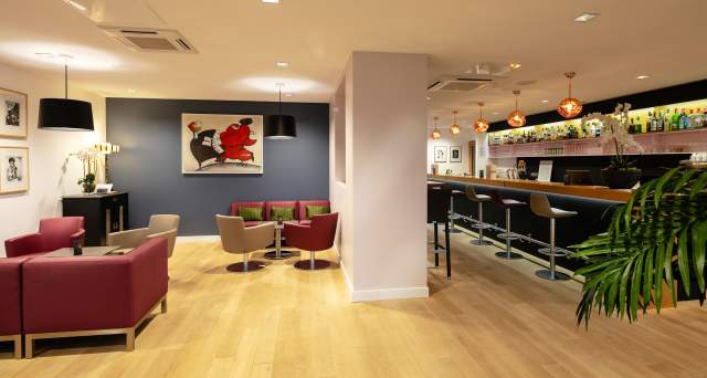 Hôtel Le Schoenenbourg - Bar, hôtel best western sur la route des vins en alsace