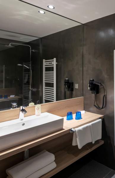 salle de bain  Hotel Best Western Plus Schoenenbourg Alsace